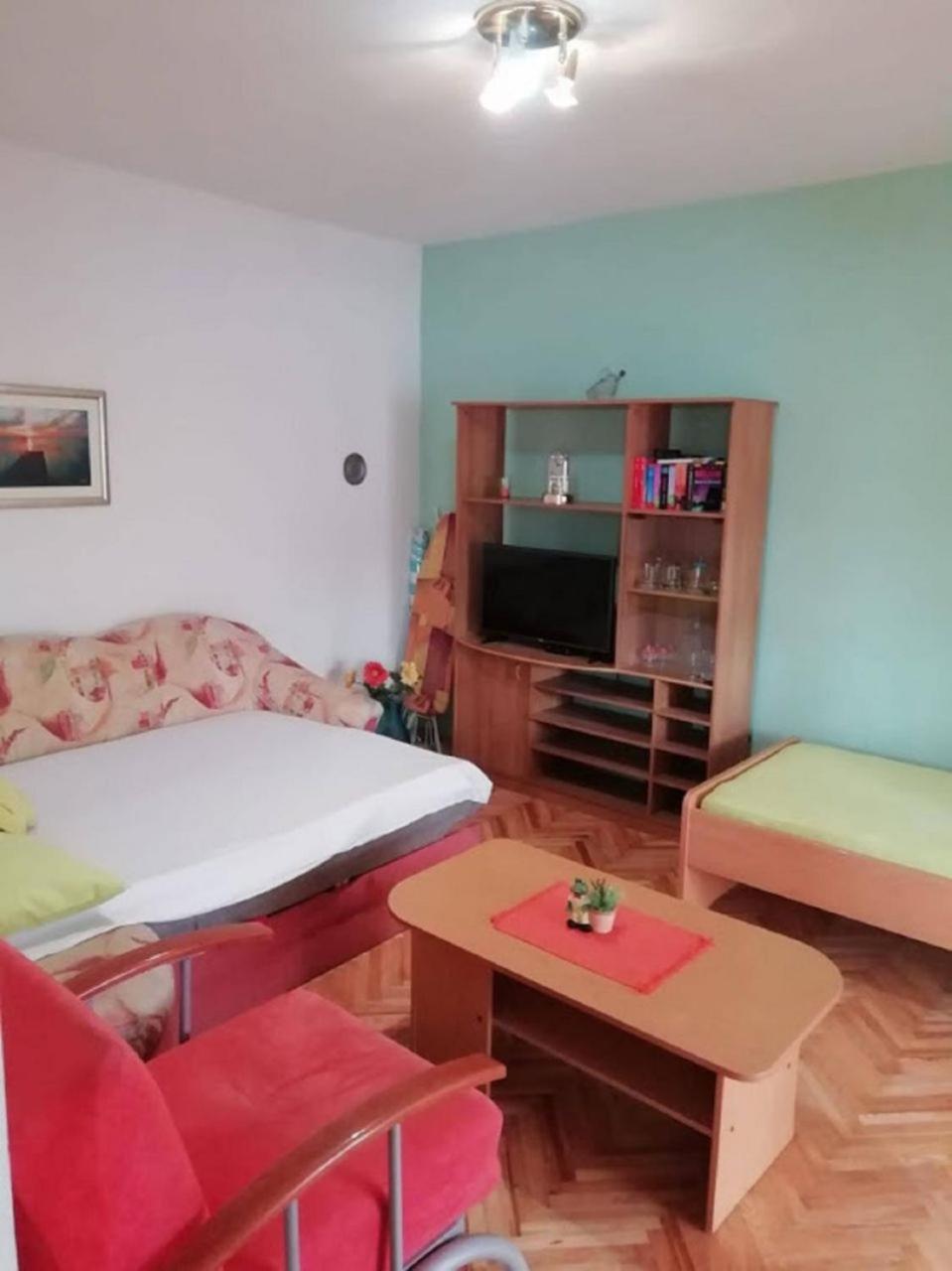 Apartments Marino - Near Family Friendly Beach Supetar Luaran gambar